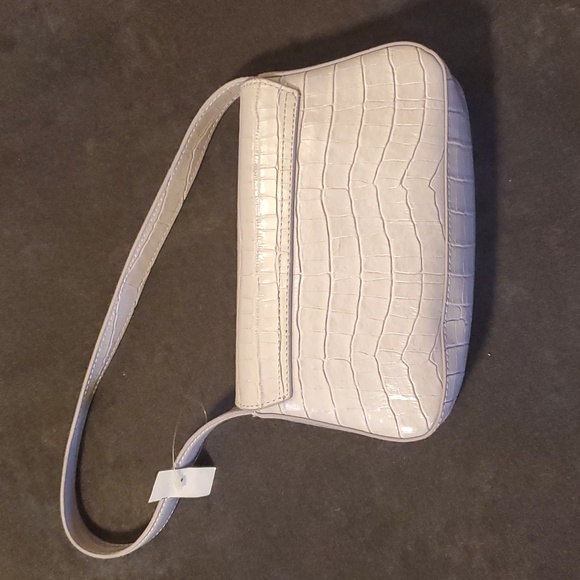 Guess handbag - Picture 2 of 3